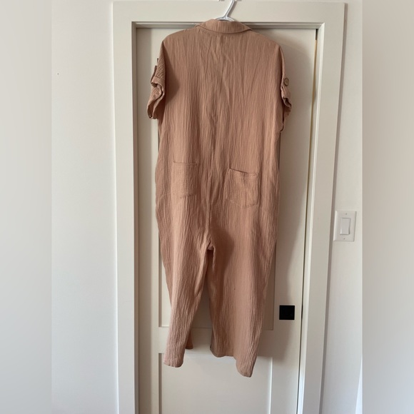 Wrinkle Gauze Button Down Jumpsuit - Picture 5 of 6